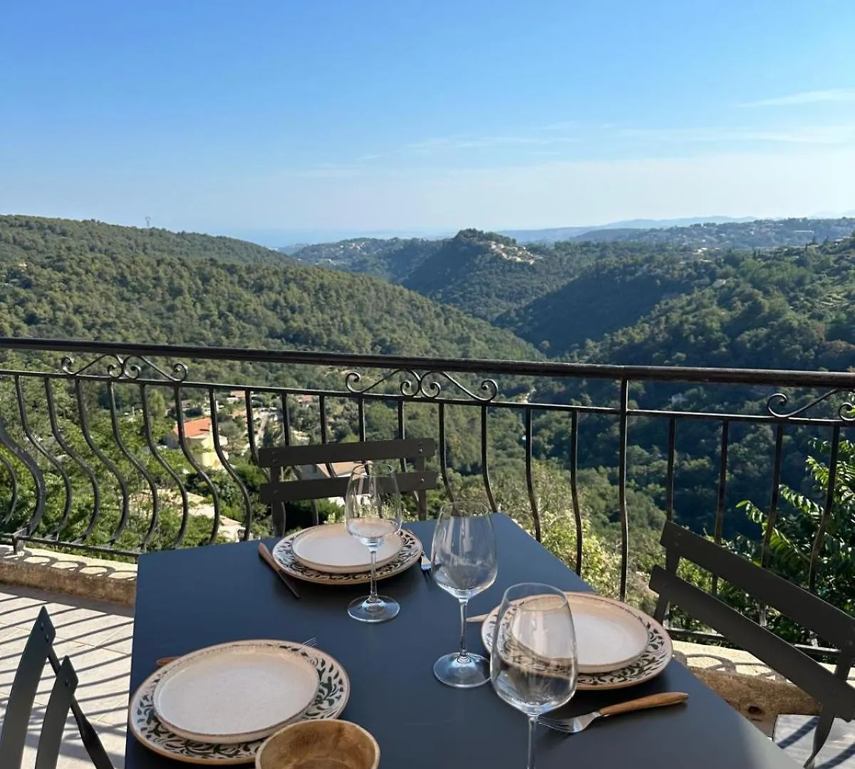 Joli Appartement Avec Vue Incroyable Saint-Jeannet  Apartment